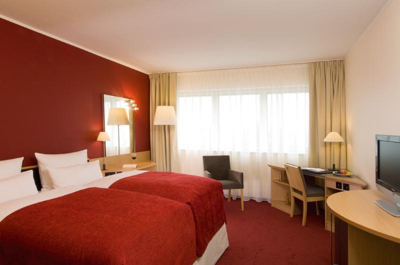 Nh Dresden Neustadt Exterior photo